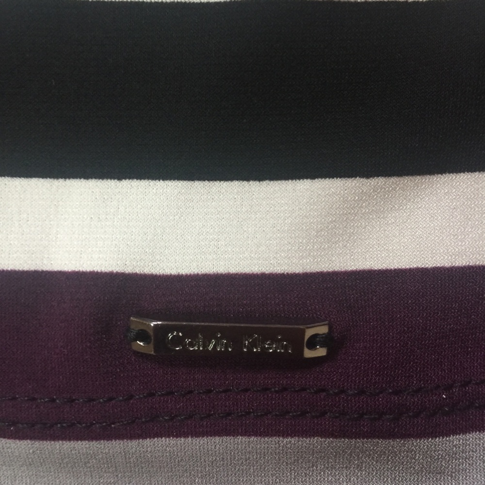 Calvin Klein Top - Picture 6 of 6